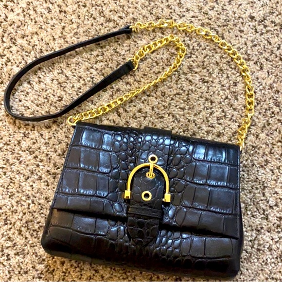 ANTONIO MELANI Handbags - EUC Antonio Melani Croc Embossed Crossbody